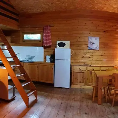 Guest house Orange - Piscine Partagee Darbres