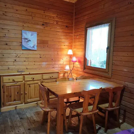 Orange - Piscine Partagee Guest house Darbres