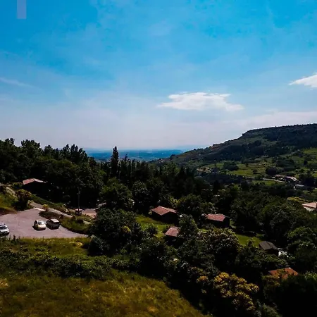 Guest house Orange - Piscine Partagee Darbres